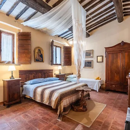 Tatil Evi Antiche Dimore Del Vescovado Siena