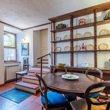 Antiche Dimore Del Vescovado Holiday home Siena