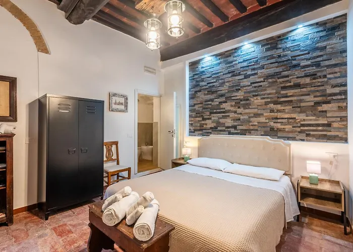 Antiche Dimore Del Vescovado Holiday home Siena