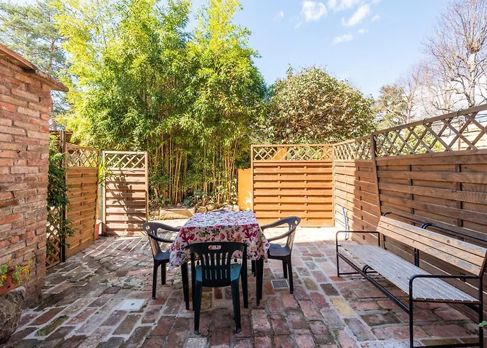 Antiche Dimore Del Vescovado Holiday home Siena